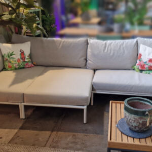 Outdoor Lounge Level 2